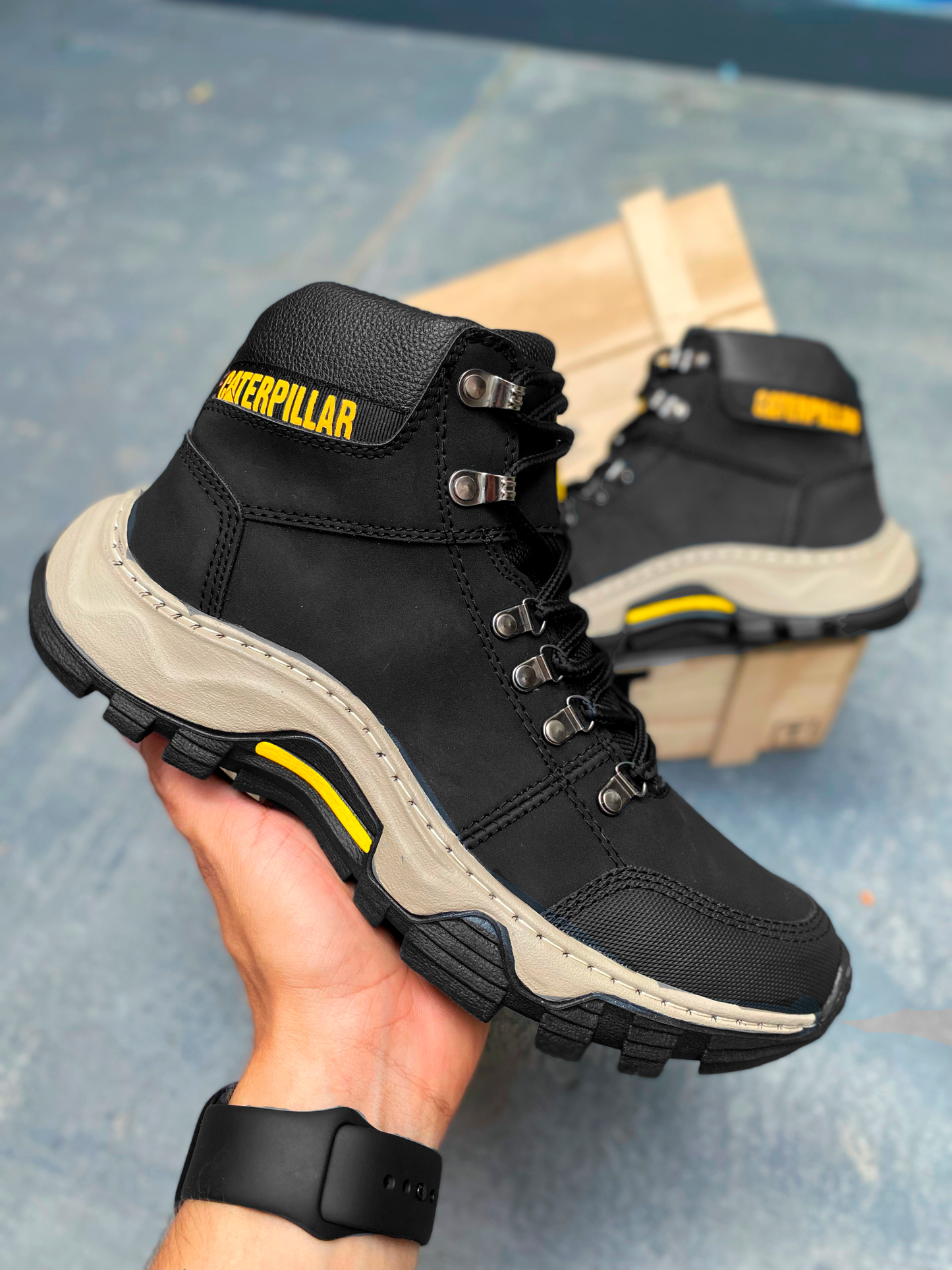 Botas CAT - 208®
